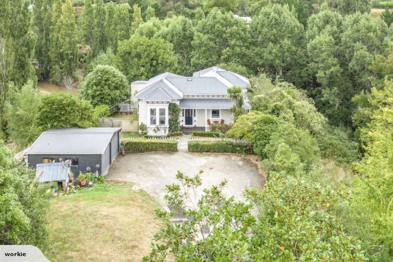 Photo of property in 37 Karewa Street, Castlecliff, Whanganui, 4501