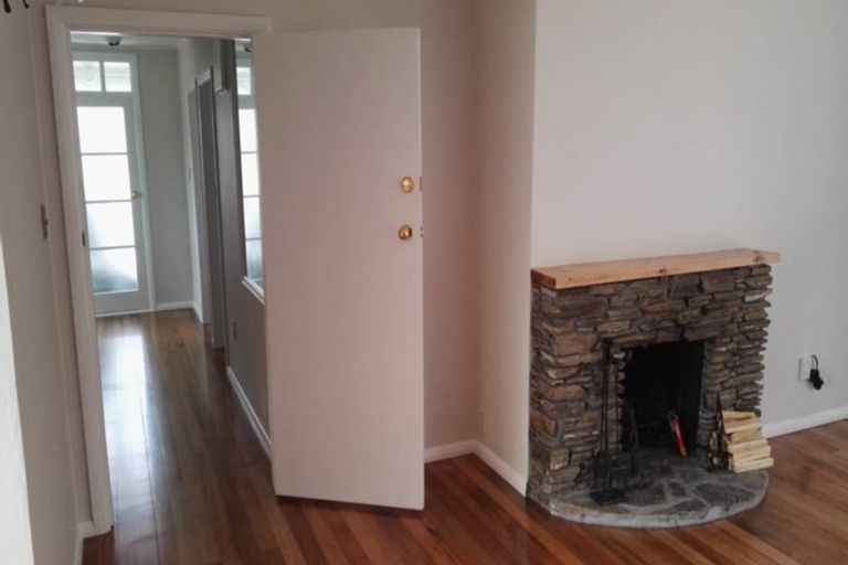 Photo of property in 6 Logie Street, Stokes Valley, Lower Hutt, 5019