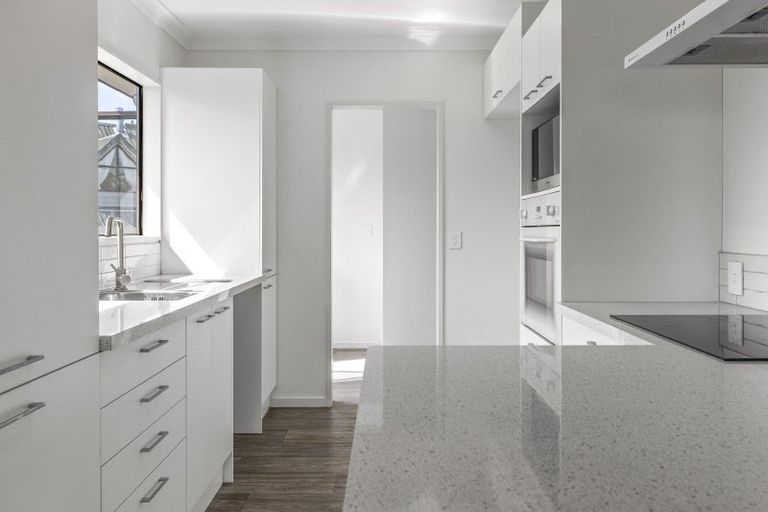 Photo of property in 35 Grace Crescent, Richmond Heights, Taupo, 3330