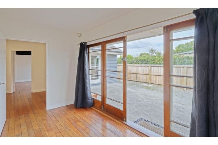Photo of property in 47 Aorangi Road, Bryndwr, Christchurch, 8053