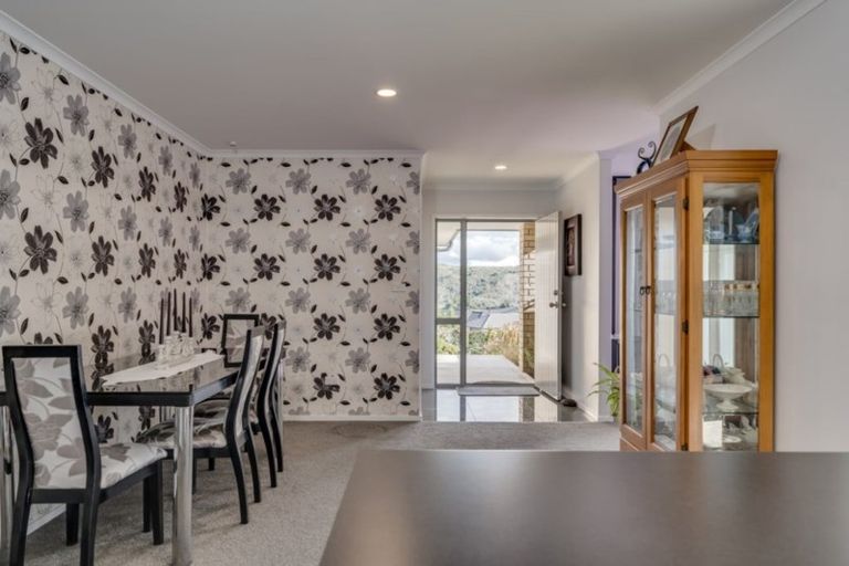 Photo of property in 105 Falcon Drive, Welcome Bay, Tauranga, 3112