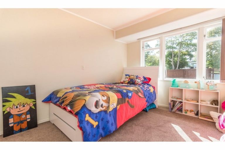 Photo of property in 63 Oreil Avenue, West Harbour, Auckland, 0618