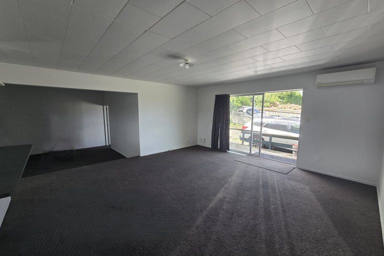 Photo of property in 15b Mountain Road, Western Heights, Rotorua, 3015