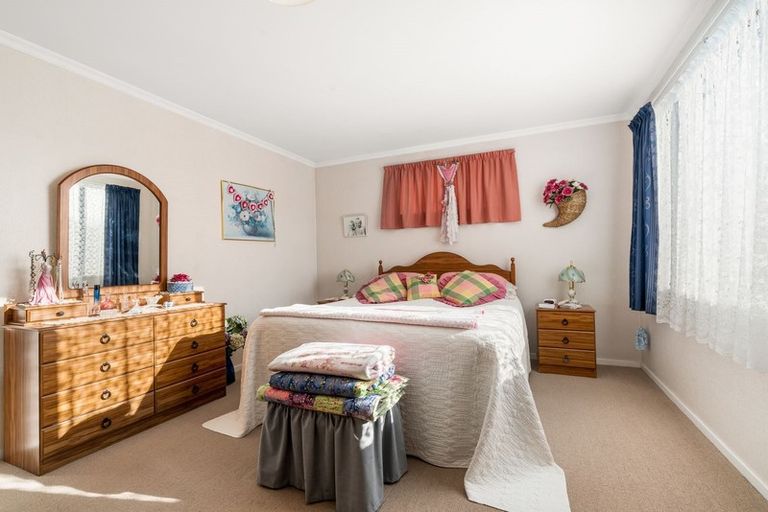 Photo of property in 13 Orchard Place, Cromwell, 9310