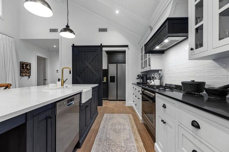 Photo of property in 6 Mollisia Lane, Papamoa Beach, Papamoa, 3118