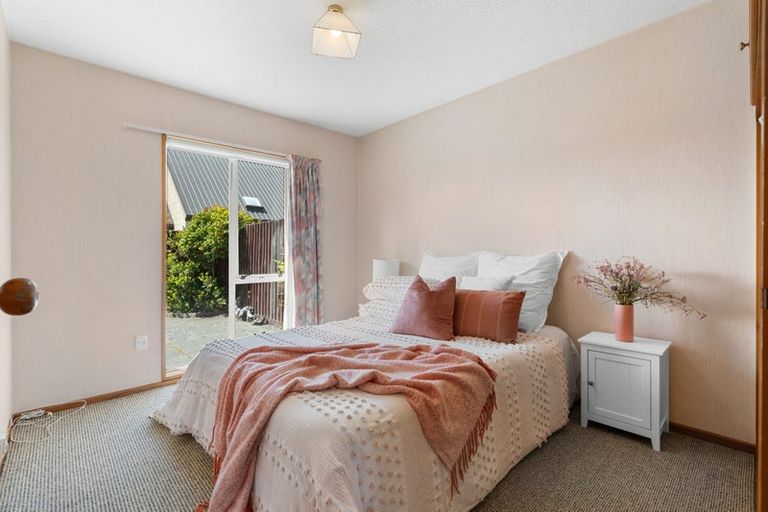 Photo of property in 144 Withells Road, Avonhead, Christchurch, 8042