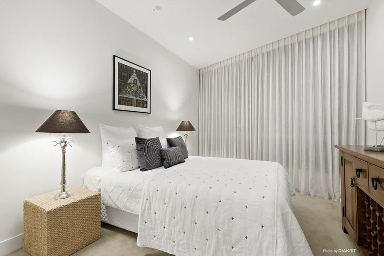 Photo of property in 607/1 Market Lane, Wellington Central, Wellington, 6011