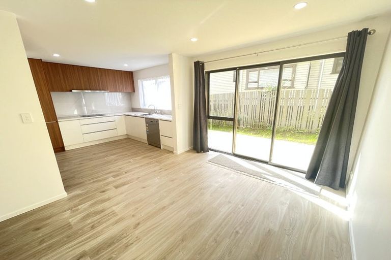 Photo of property in 5/61 East Street, Papakura, 2110