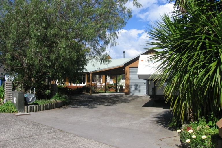Photo of property in 123 Awarua Place, Whangamata, 3620
