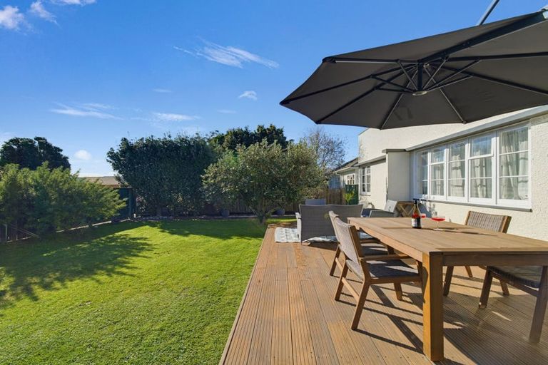 Photo of property in 88 Latham Street, Marewa, Napier, 4110
