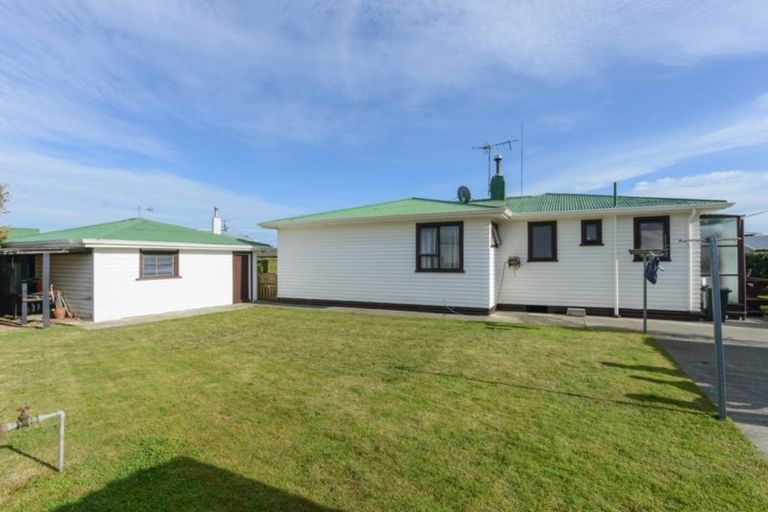 Photo of property in 84 Ferry Road, Clive, 4102