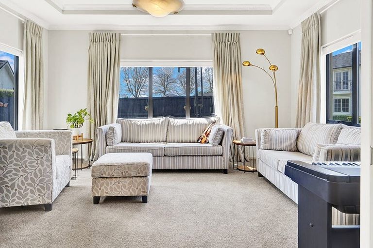 Photo of property in 38 Nielsen Gardens, Rototuna, Hamilton, 3210