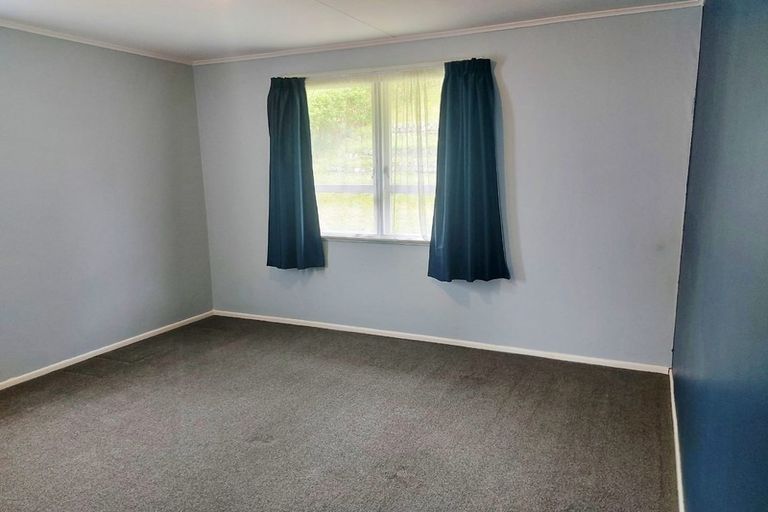 Photo of property in 54 Speargrass Grove, Timberlea, Upper Hutt, 5018