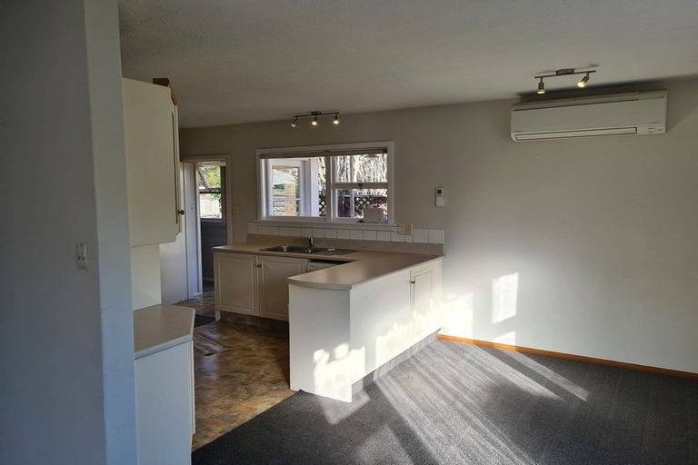 Photo of property in 41 Maidstone Road, Ilam, Christchurch, 8041