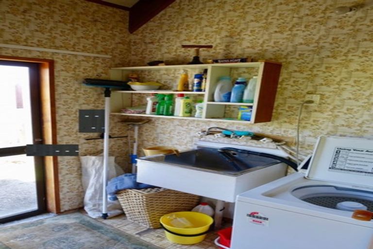 Photo of property in 27 Wharf Road, Karamea, 7893