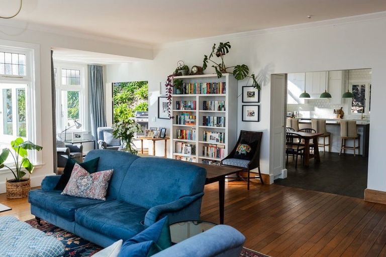 Photo of property in 103 Hackthorne Road, Cashmere, Christchurch, 8022