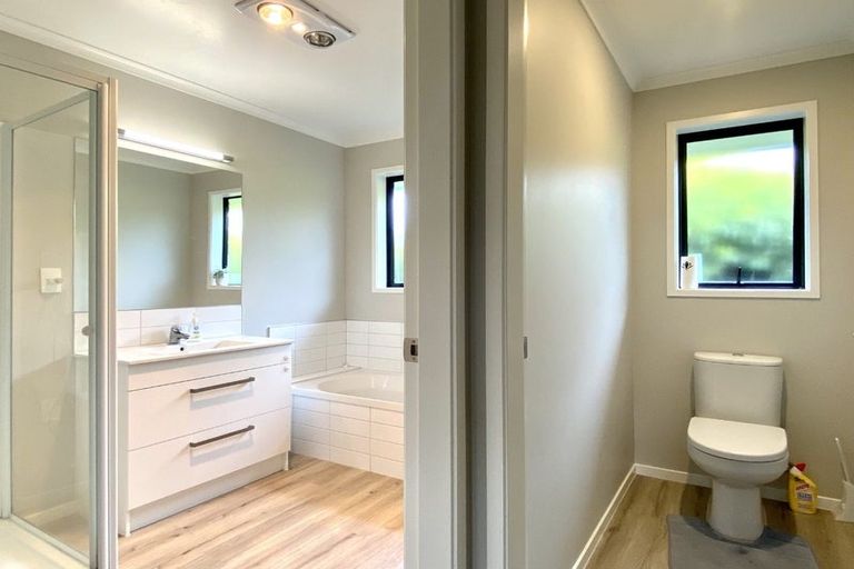 Photo of property in 26 Cupples Street, Papamoa Beach, Papamoa, 3118