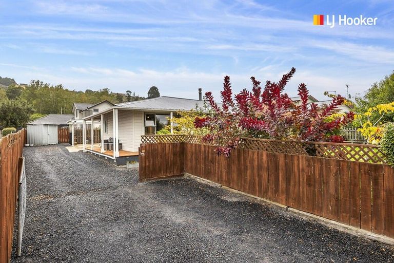 Photo of property in 298 Gladstone Road North, Mosgiel, 9092