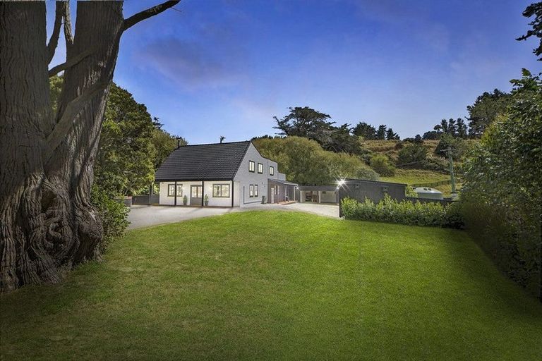 Photo of property in 517a Ohariu Valley Road, Ohariu, Wellington, 6037