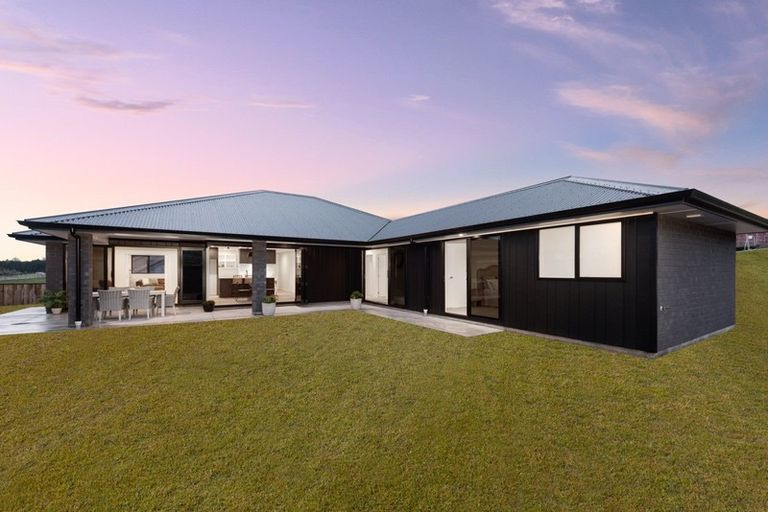 Photo of property in 4 Petariki Way, Pyes Pa, Tauranga, 3112