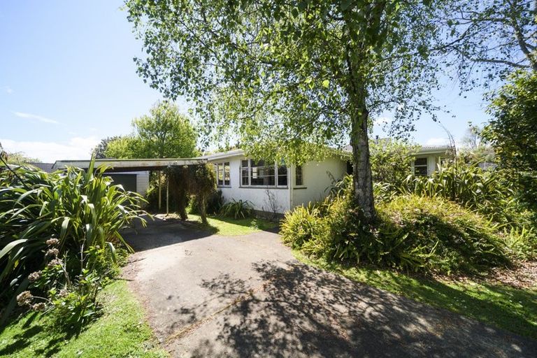 Photo of property in 89 Pahiatua Street, Hokowhitu, Palmerston North, 4410