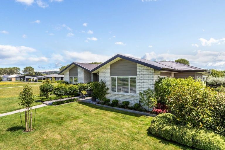 Photo of property in 8 Maison Way, Rangatira Park, Taupo, 3330