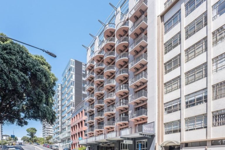 Photo of property in Atrium Towers, 6b/154 The Terrace, Wellington Central, Wellington, 6011