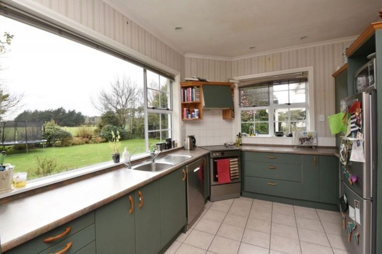 Photo of property in 46 Leonard Road, West Plains, Invercargill, 9874