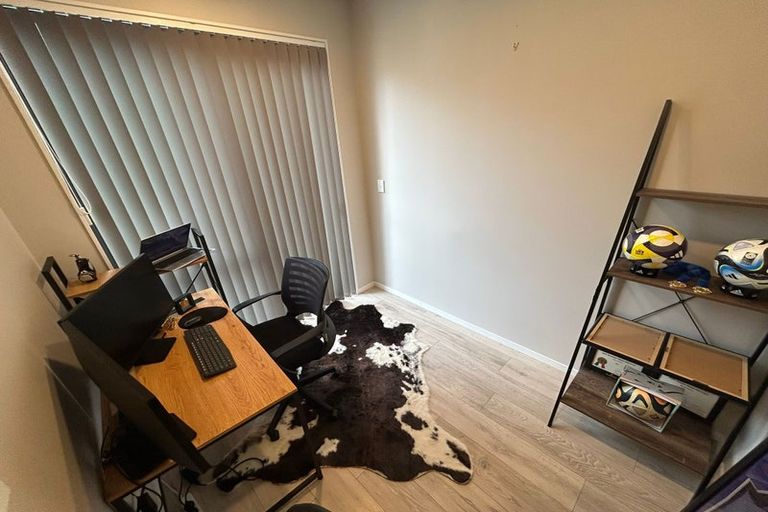 Photo of property in 112 Kerepi Street, Westgate, Auckland, 0814