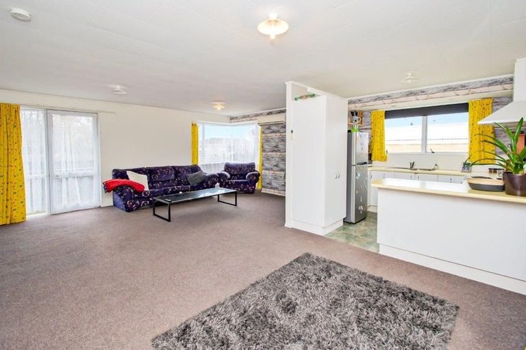 Photo of property in 3 Taiaroa Place, Southbridge, 7602