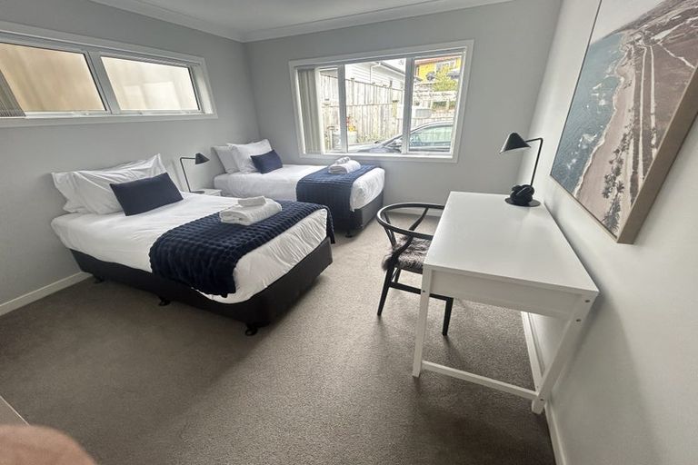 Photo of property in 34 Richards Avenue, Forrest Hill, Auckland, 0620