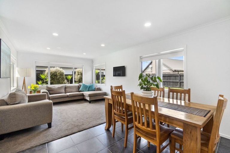 Photo of property in 3 Maccallum Court, Rototuna, Hamilton, 3210