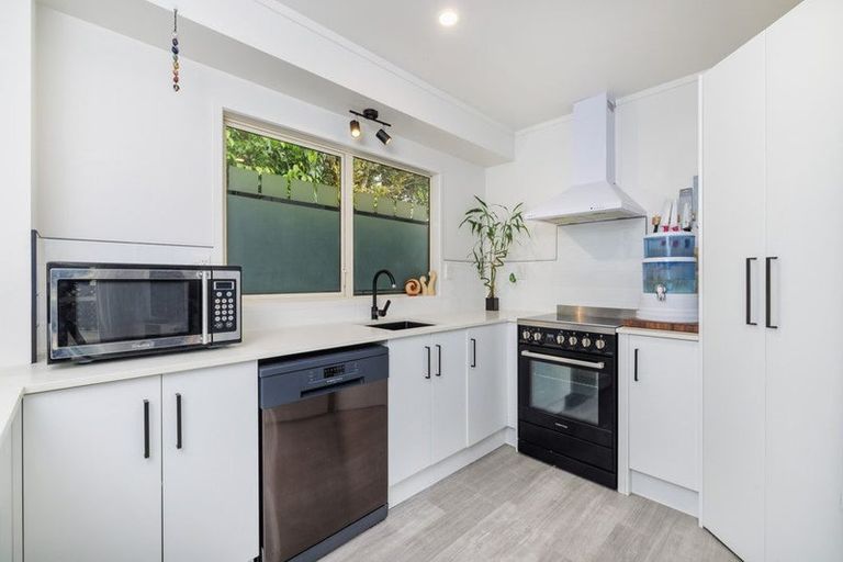 Photo of property in 38a Jacaranda Place, Kerikeri, 0230