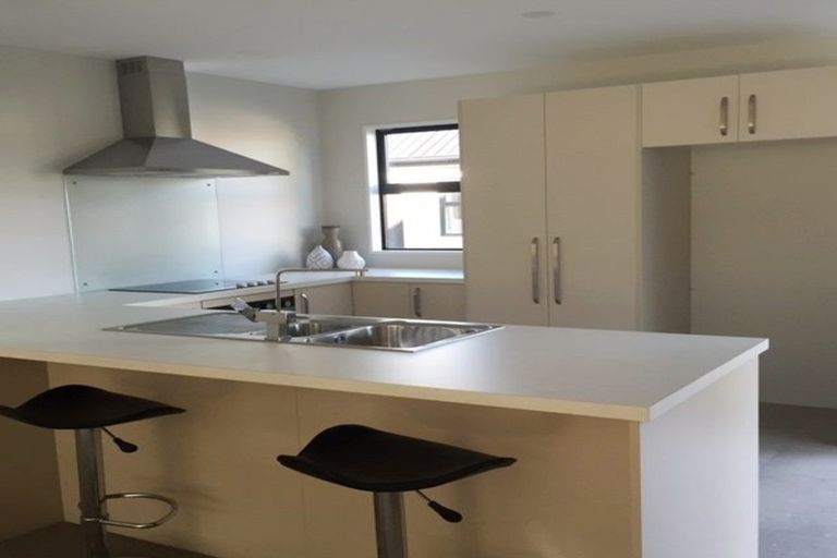 Photo of property in 9/34 John Campbell Crescent, Hillmorton, Christchurch, 8024