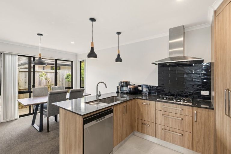 Photo of property in 6 Kahawai Close, Pyes Pa, Tauranga, 3112