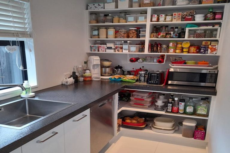 Photo of property in 10 Kawakawa Street, Pegasus, 7612