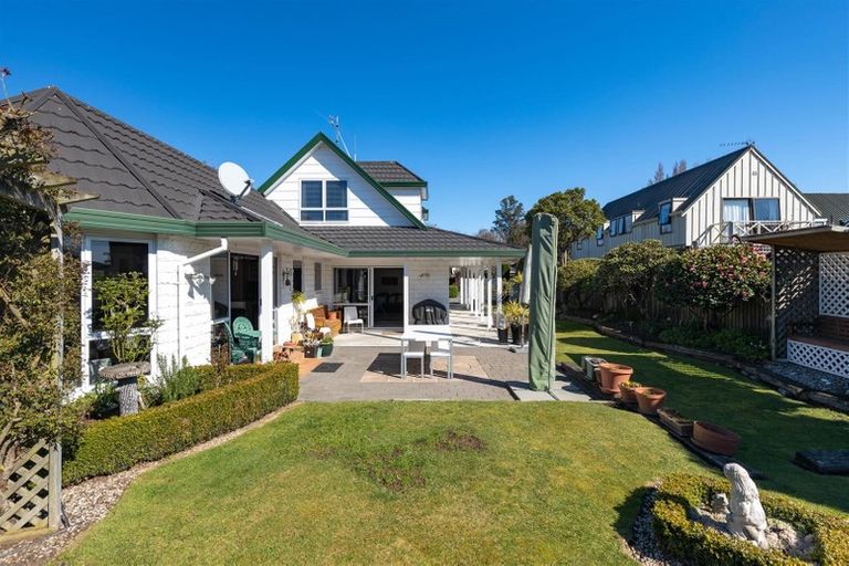 Photo of property in 5 Rubens Place, Burnside, Christchurch, 8053