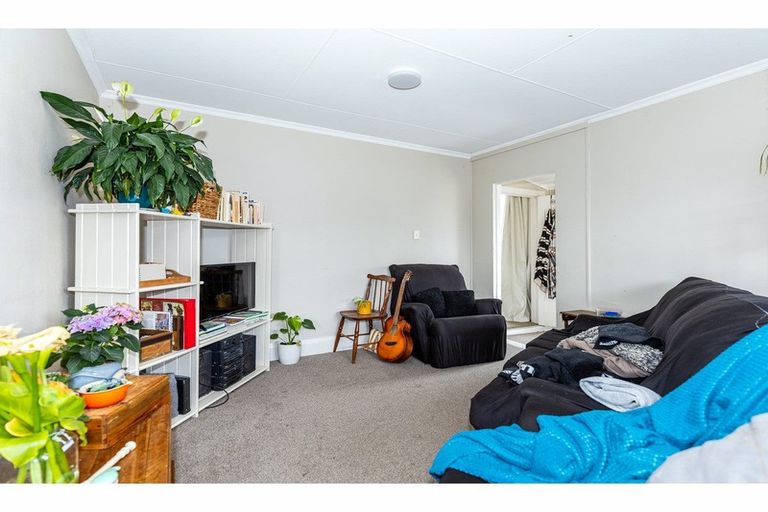 Photo of property in 22 Victoria Street, Parkside, Timaru, 7910