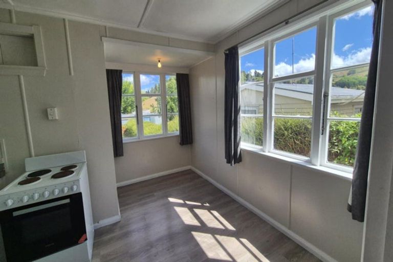 Photo of property in 18 Takahe Street, Taihape, 4720