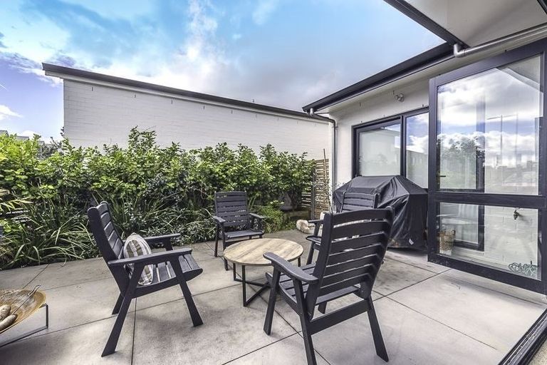 Photo of property in 7 Flounder Road, Hobsonville, Auckland, 0616