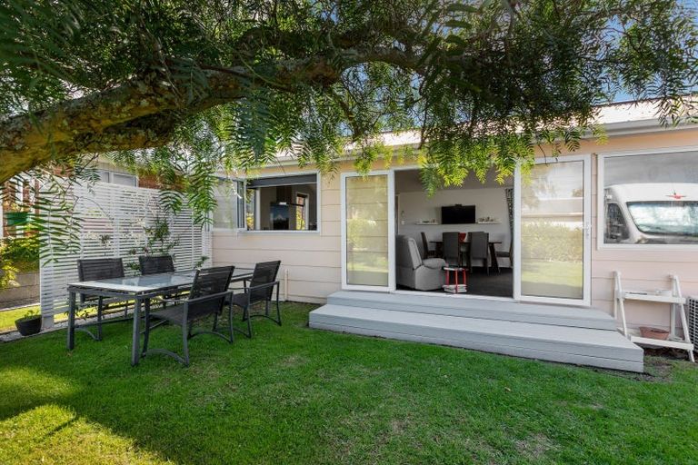 Photo of property in 5a High Street West, Waitara, 4320
