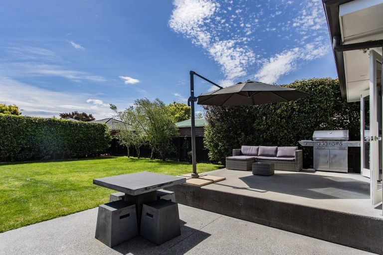 Photo of property in 93 Stanbury Avenue, Somerfield, Christchurch, 8024