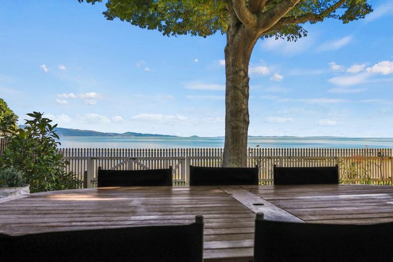 Photo of property in 324 Thames Coast Sh25 Road, Thornton Bay, Thames, 3575