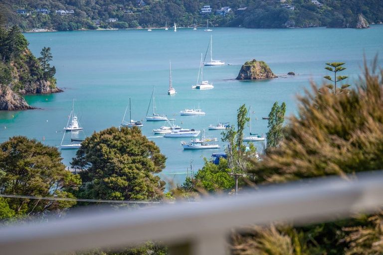 Photo of property in 8 Titore Way, Russell, 0202