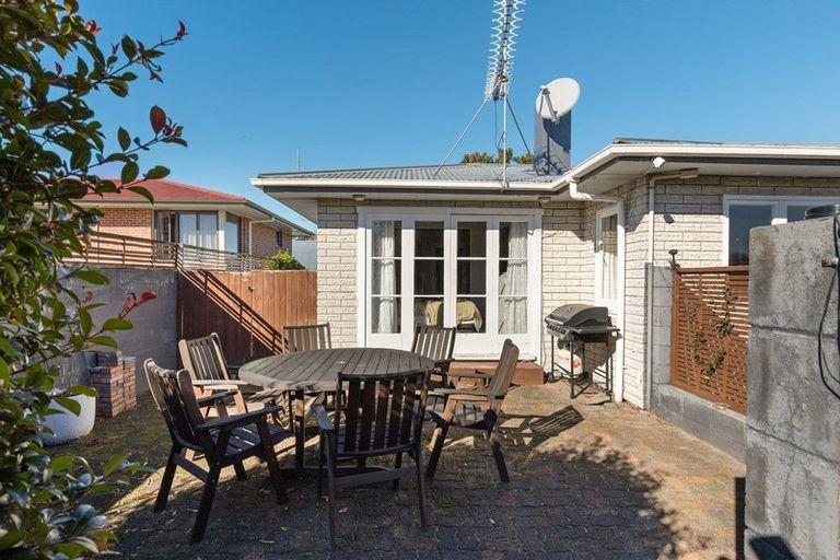 Photo of property in 10 Hilltop Road, Parkvale, Tauranga, 3112