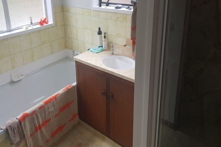 Photo of property in 1/29 Sumnervale Drive, Sumner, Christchurch, 8081