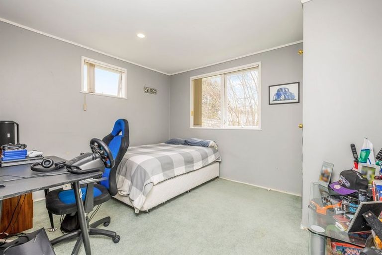 Photo of property in 3 Marybeth Place, Rosehill, Papakura, 2113