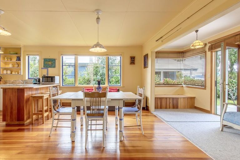 Photo of property in 33 Te Heuheu Parade, Tauranga Taupo, Turangi, 3382