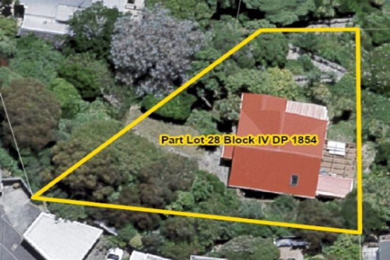 Photo of property in 43 Farnham Street, Mornington, Wellington, 6021