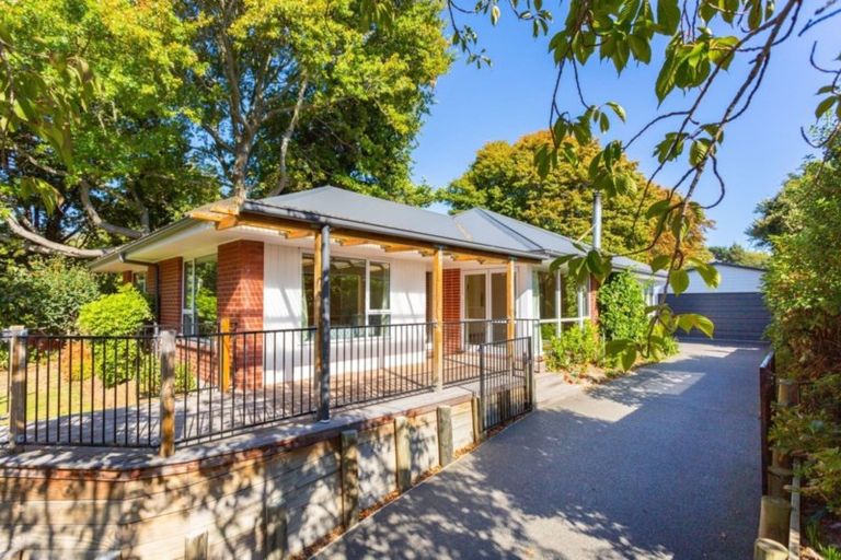 Photo of property in 24 Sloan Terrace, Cashmere, Christchurch, 8022